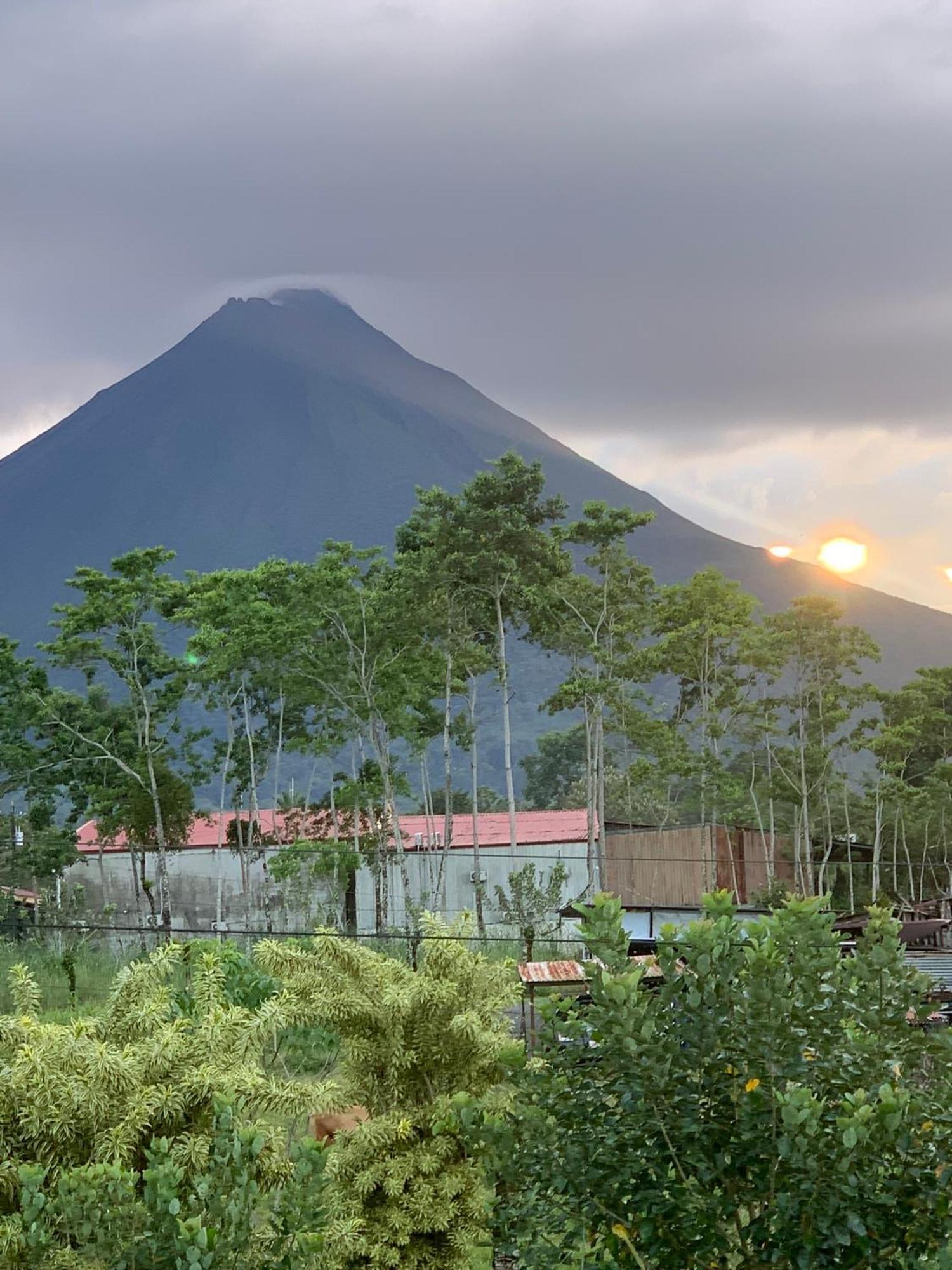 Villa Jade, La Fortuna Downtown Exterior foto
